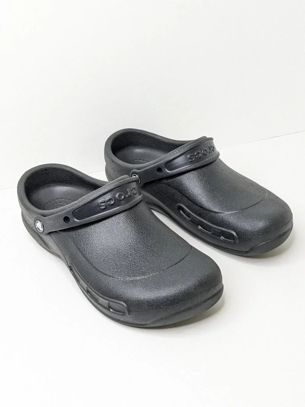 Crocs Bistro Slip Resistant Service Clogs Black Men's 10